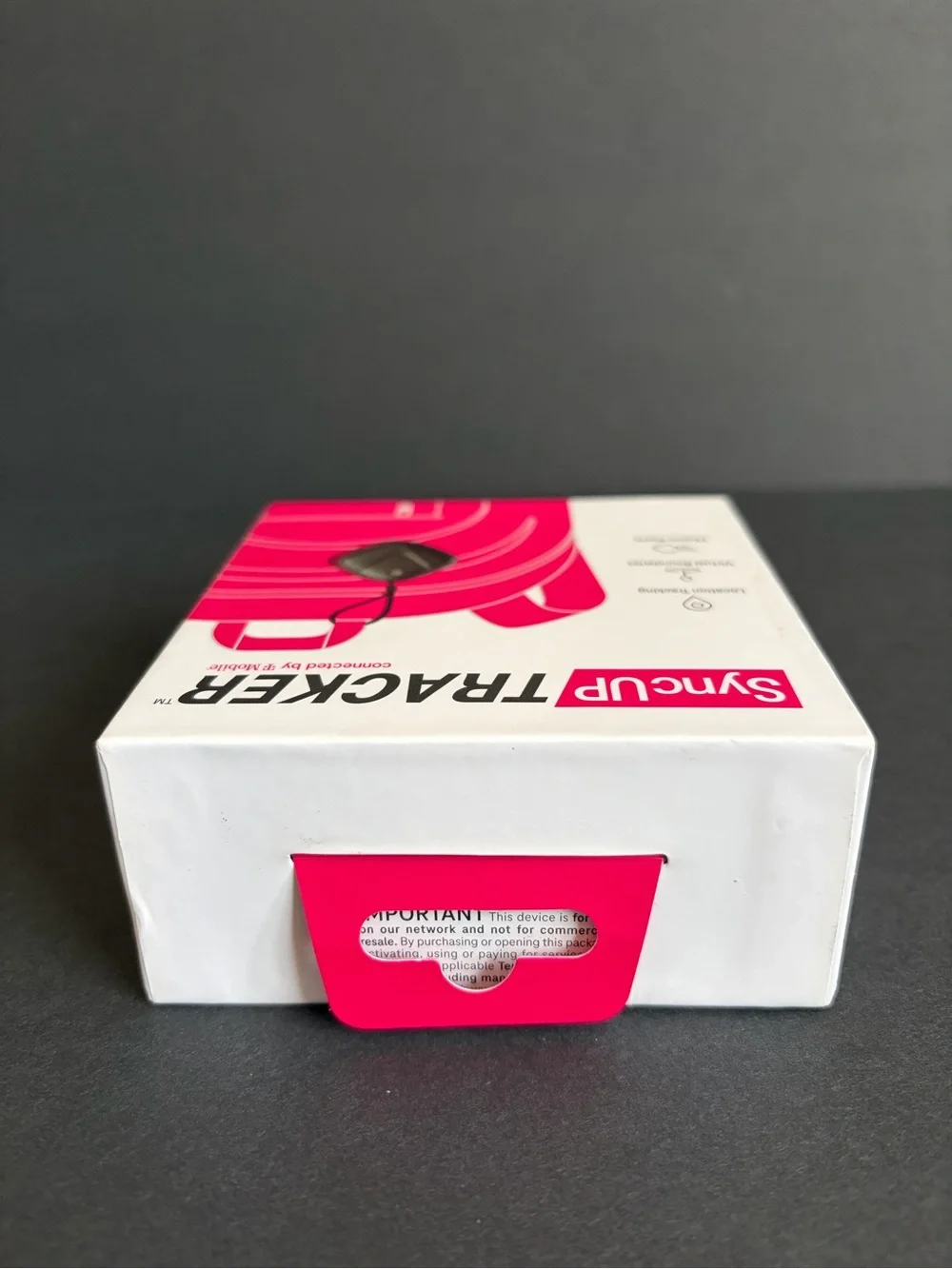 SyncUP Tracker by T-Mobile - Black and Hot Pink